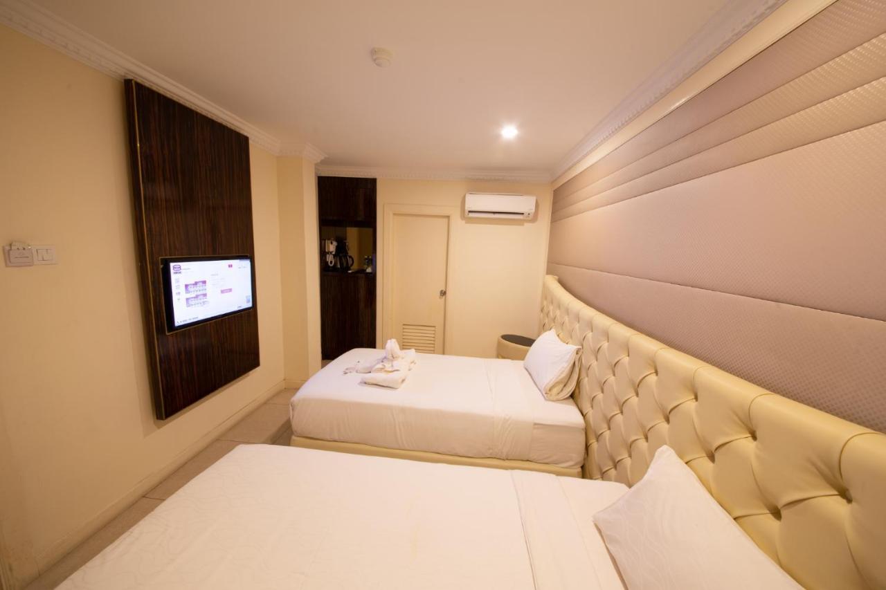 Ritzton Hotel Johor Bahru Exterior photo