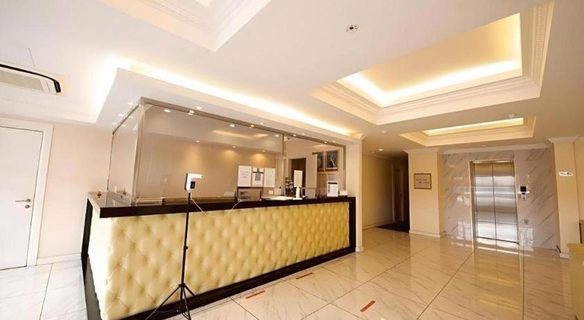 Ritzton Hotel Johor Bahru Exterior photo